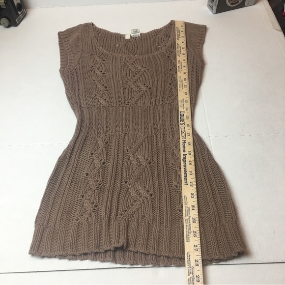 Moth Sweater - Picture 10 of 11